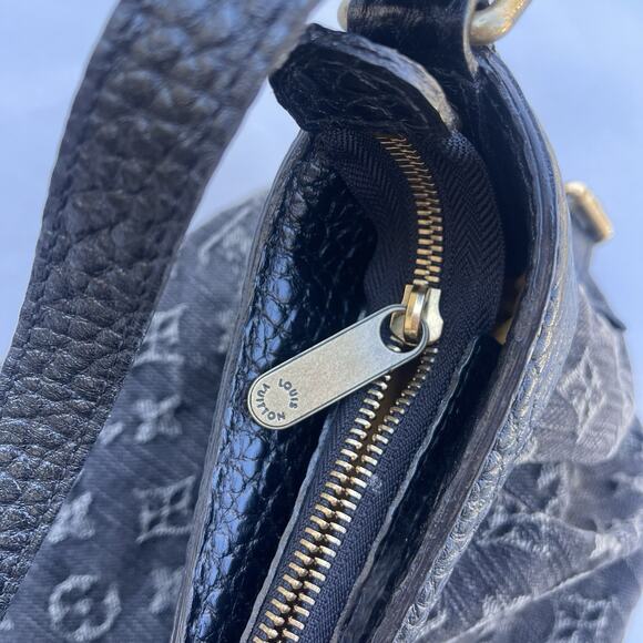 Louis Vuitton Mahina Shoulder Bag Black Denim Hobo Bag - Picture 11 of 16